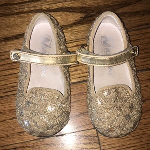 Naturino Gold Girls Dress Shoes
